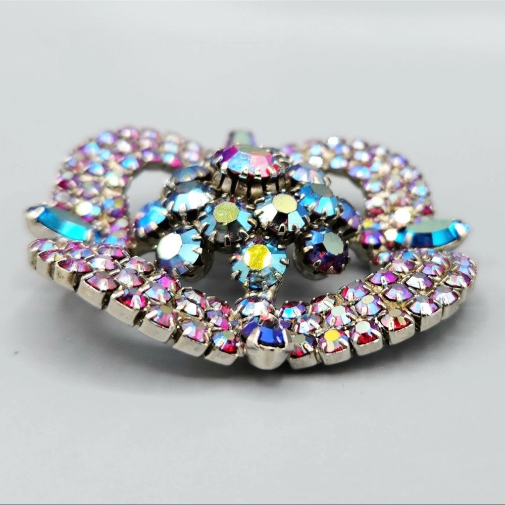 Multicolor Crystal Brooch - Picture 2 of 16